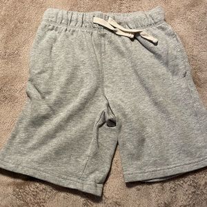 Childrens place- grey cotton shorts - size 7/8